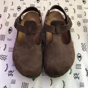 Birkenstock Paris Mule w/ Strap in Brown Leather